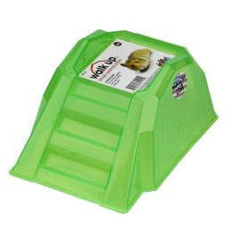 JW Pet Walk Up Barn for Small Animals Medium